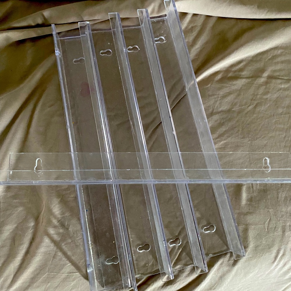 Acrylic little shelfs